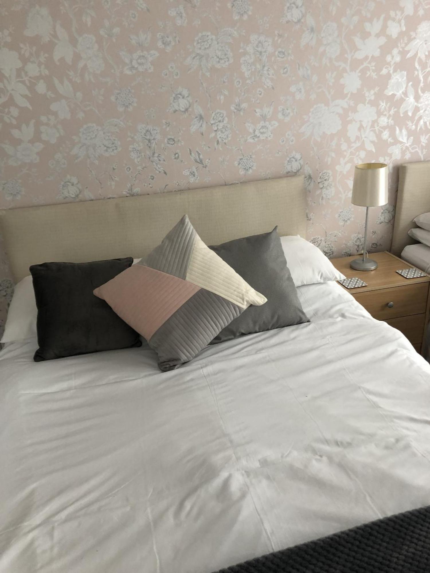 Basingstoke En Suite Room In Garden Annex Εξωτερικό φωτογραφία