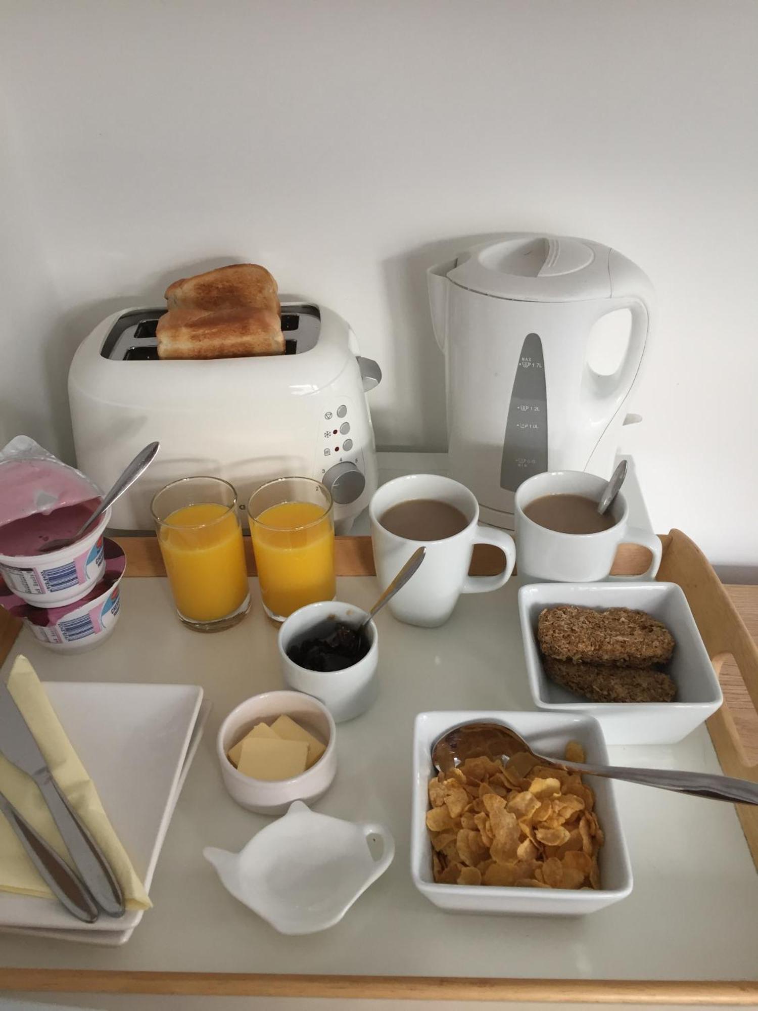 Basingstoke En Suite Room In Garden Annex Εξωτερικό φωτογραφία